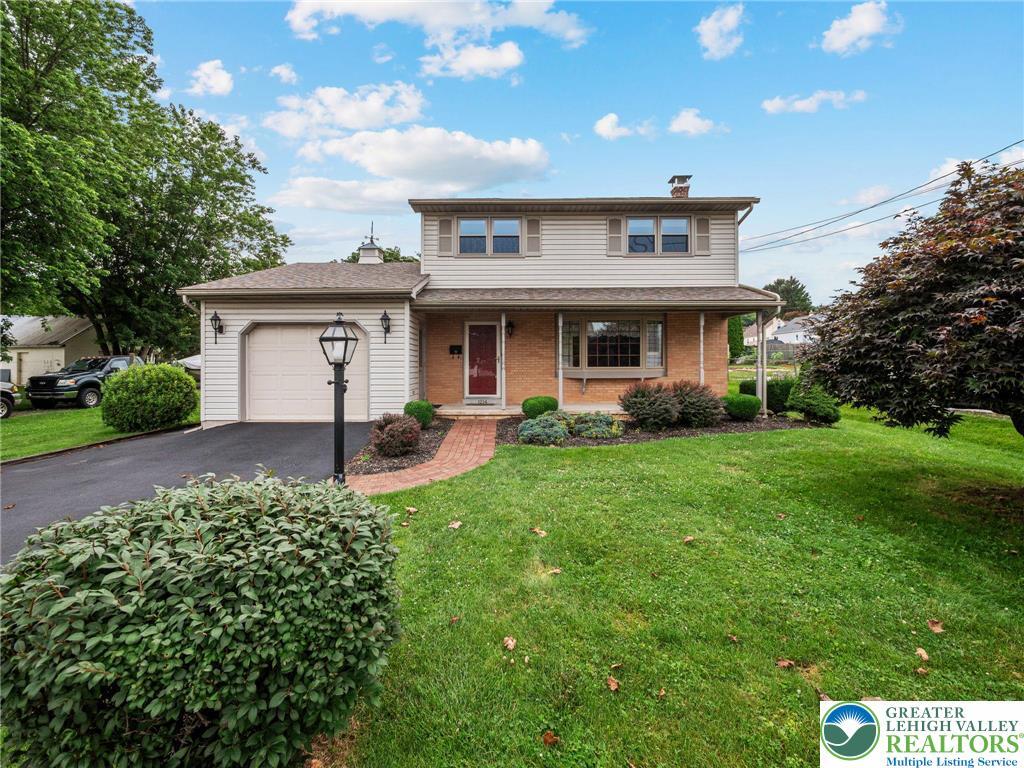 Property Photo: 1214 Pennsylvania Avenue PA 18049
