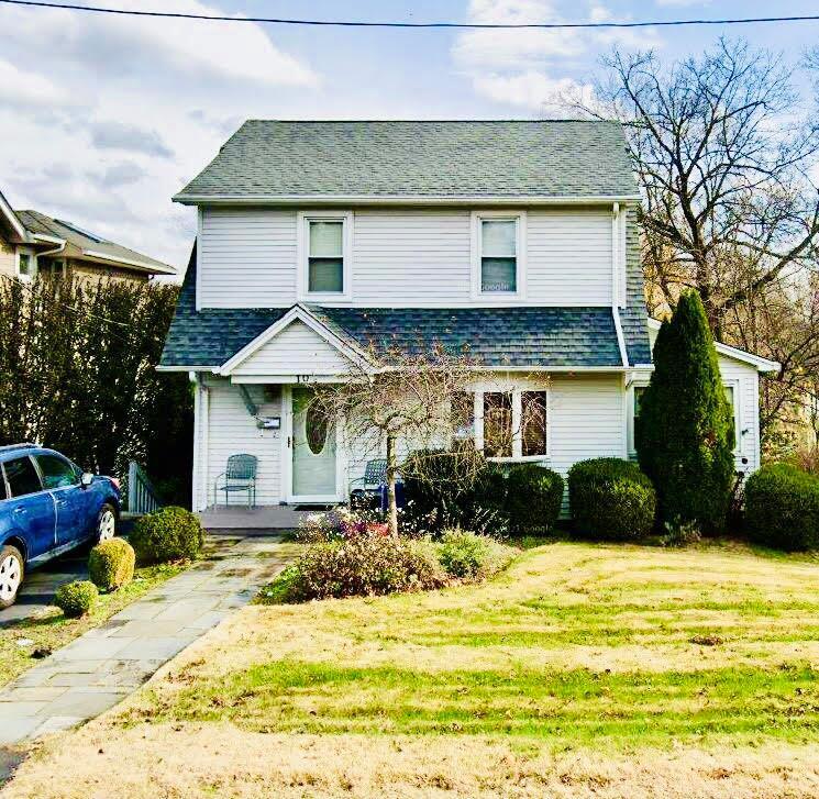 Property Photo: 10 Mountain View Avenue NY 10965