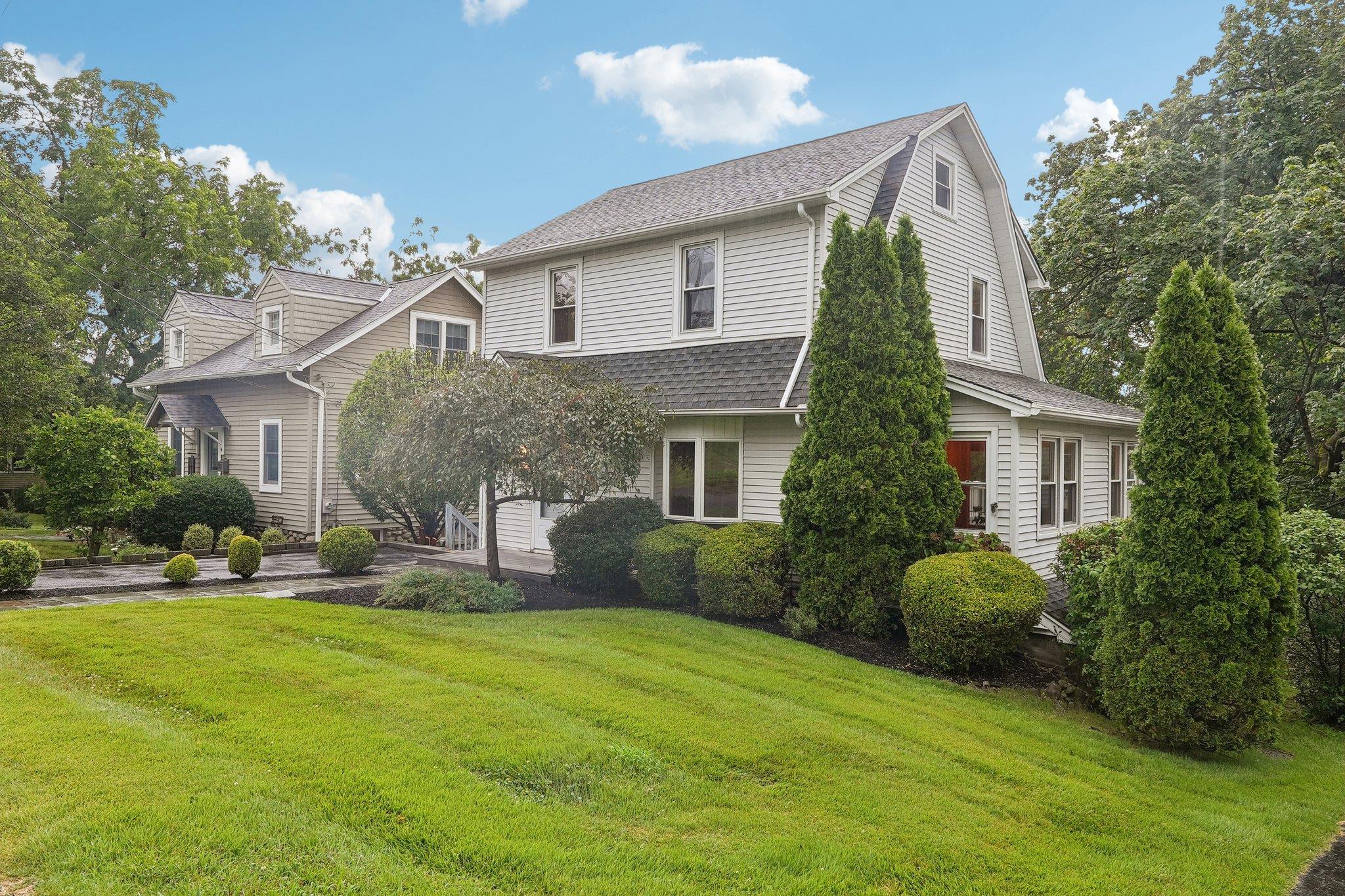 Property Photo: 10 Mountain View Avenue NY 10965