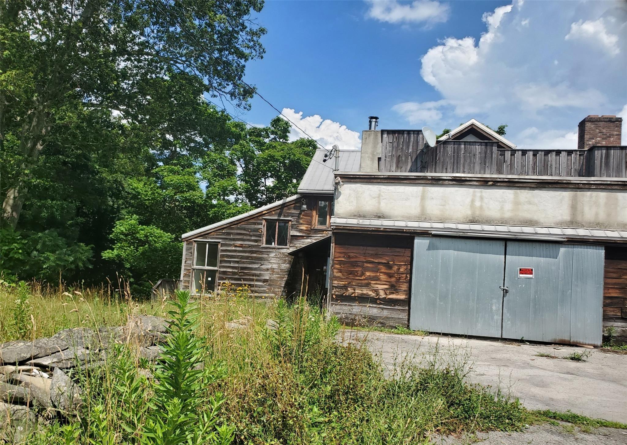 Property Photo:  785 South Street  NY 12528 