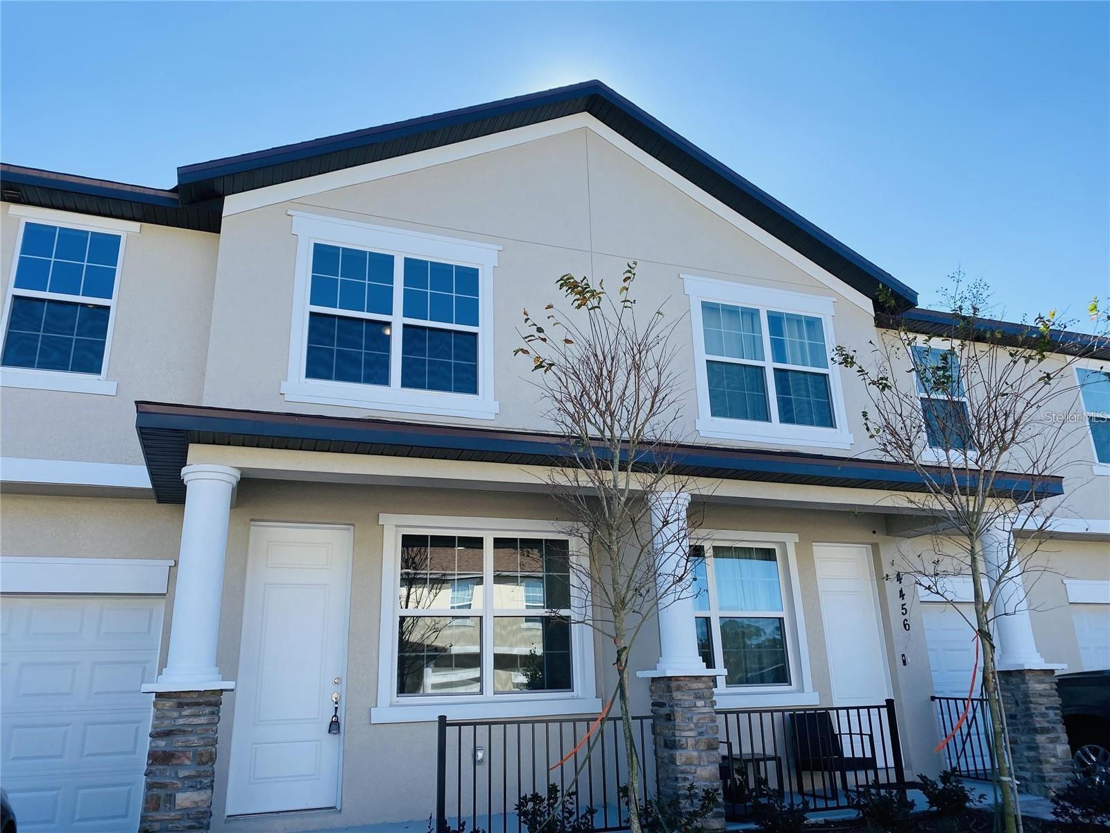 Property Photo: 4452 Summer Flowers Place FL 34746