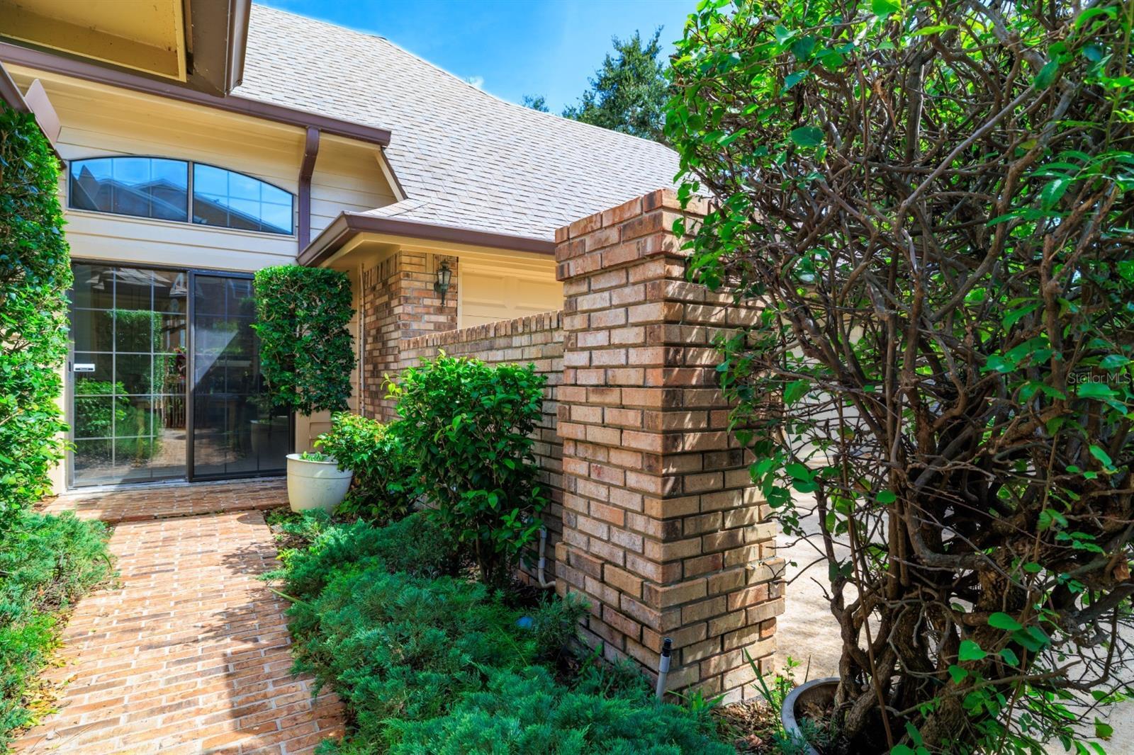 Property Photo: 8497 Bardmoor Place FL 33777