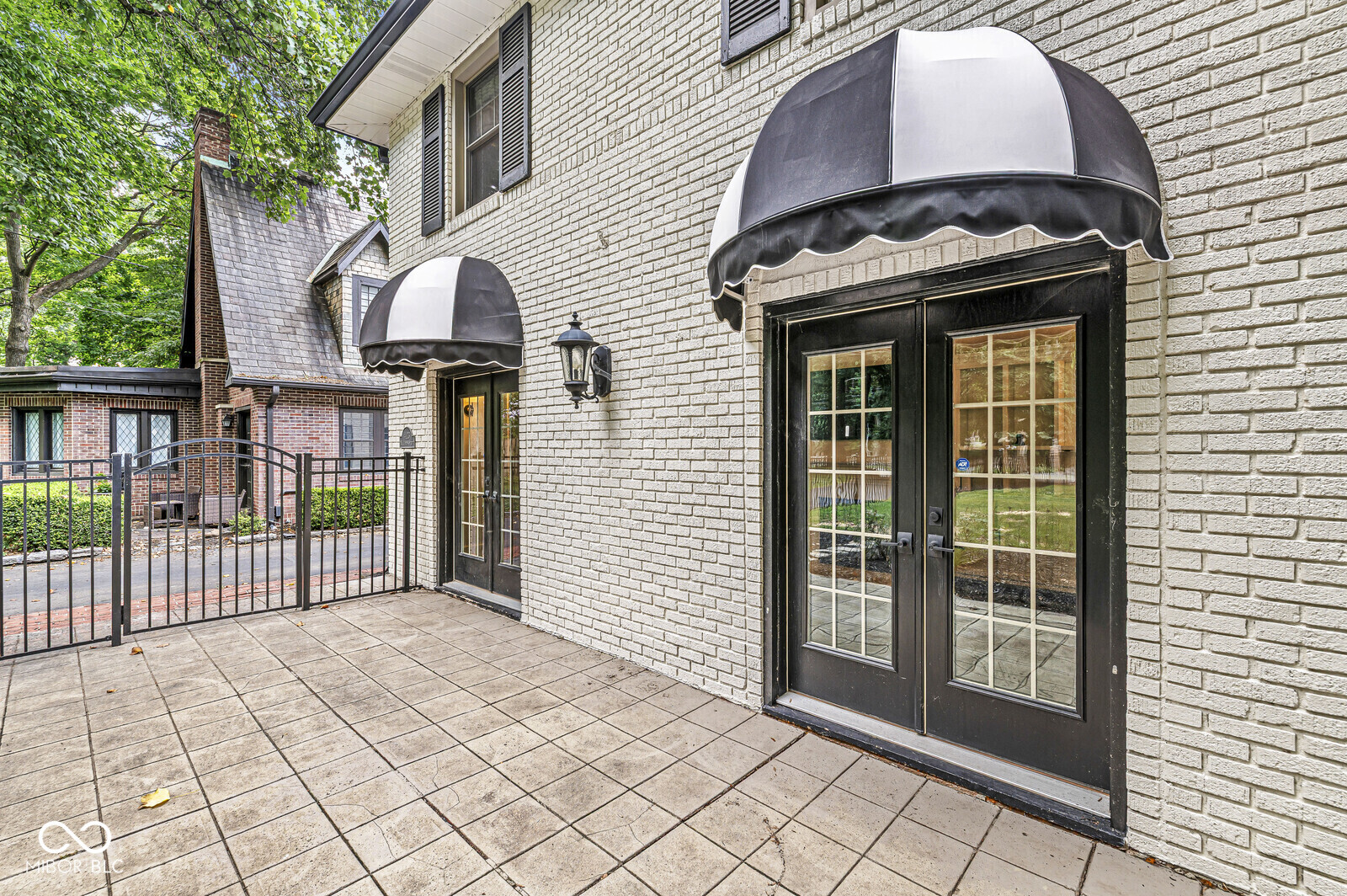 Property Photo: 4123 N Illinois Street IN 46208