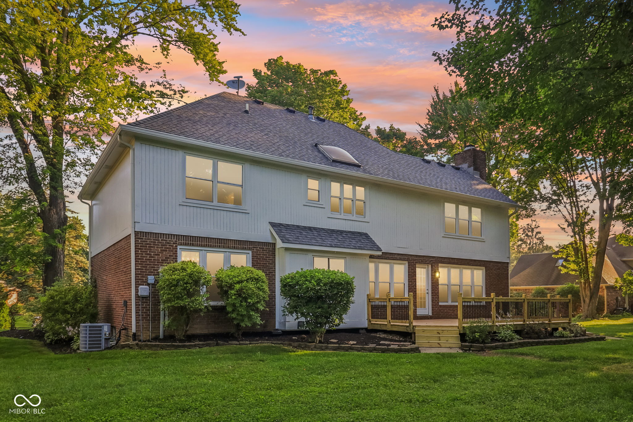 Property Photo: 11845 Discovery Circle IN 46236