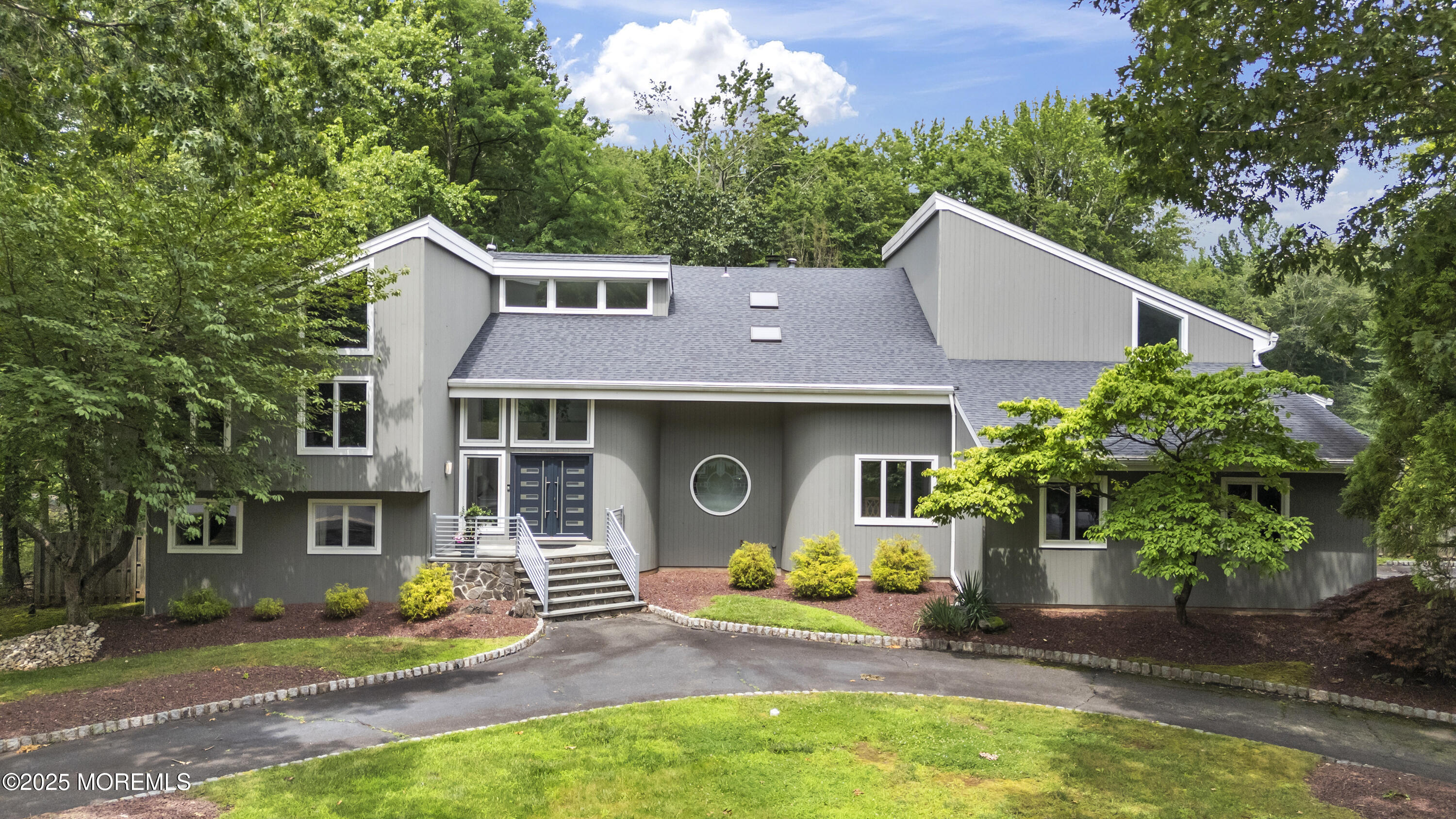 42 Nikki Court  Morganville NJ 07751 photo