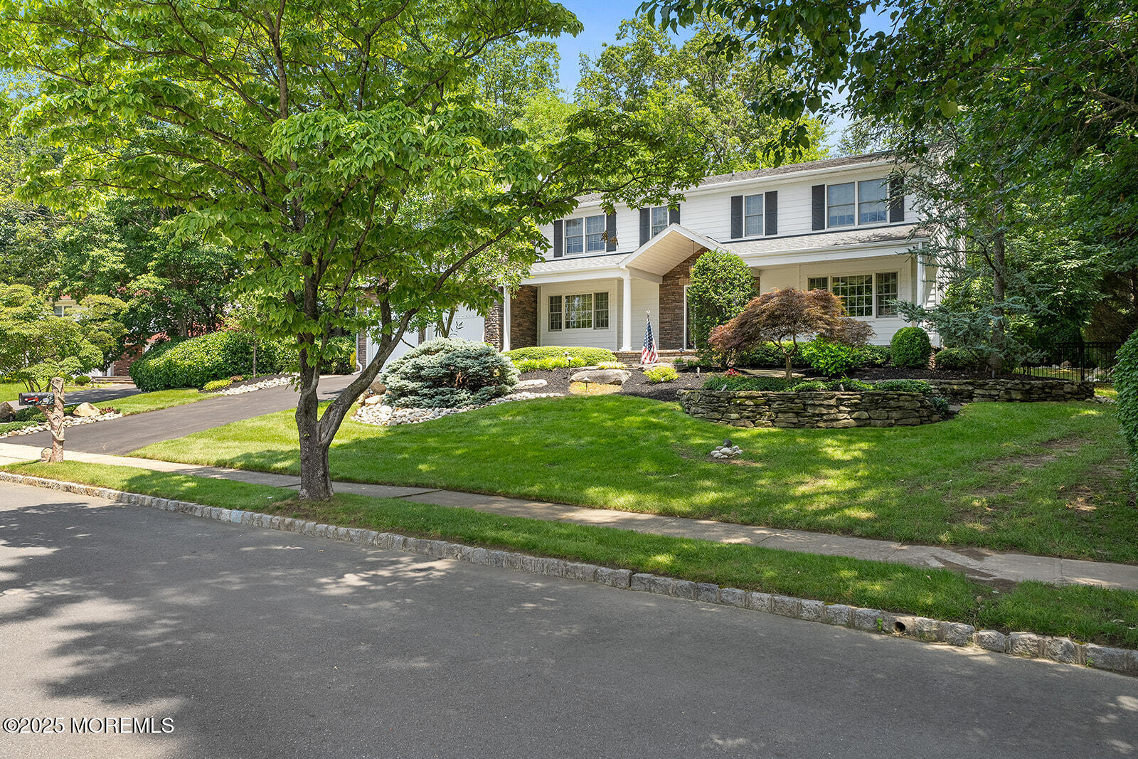 Property Photo: 7 Lorraine Court NJ 08816