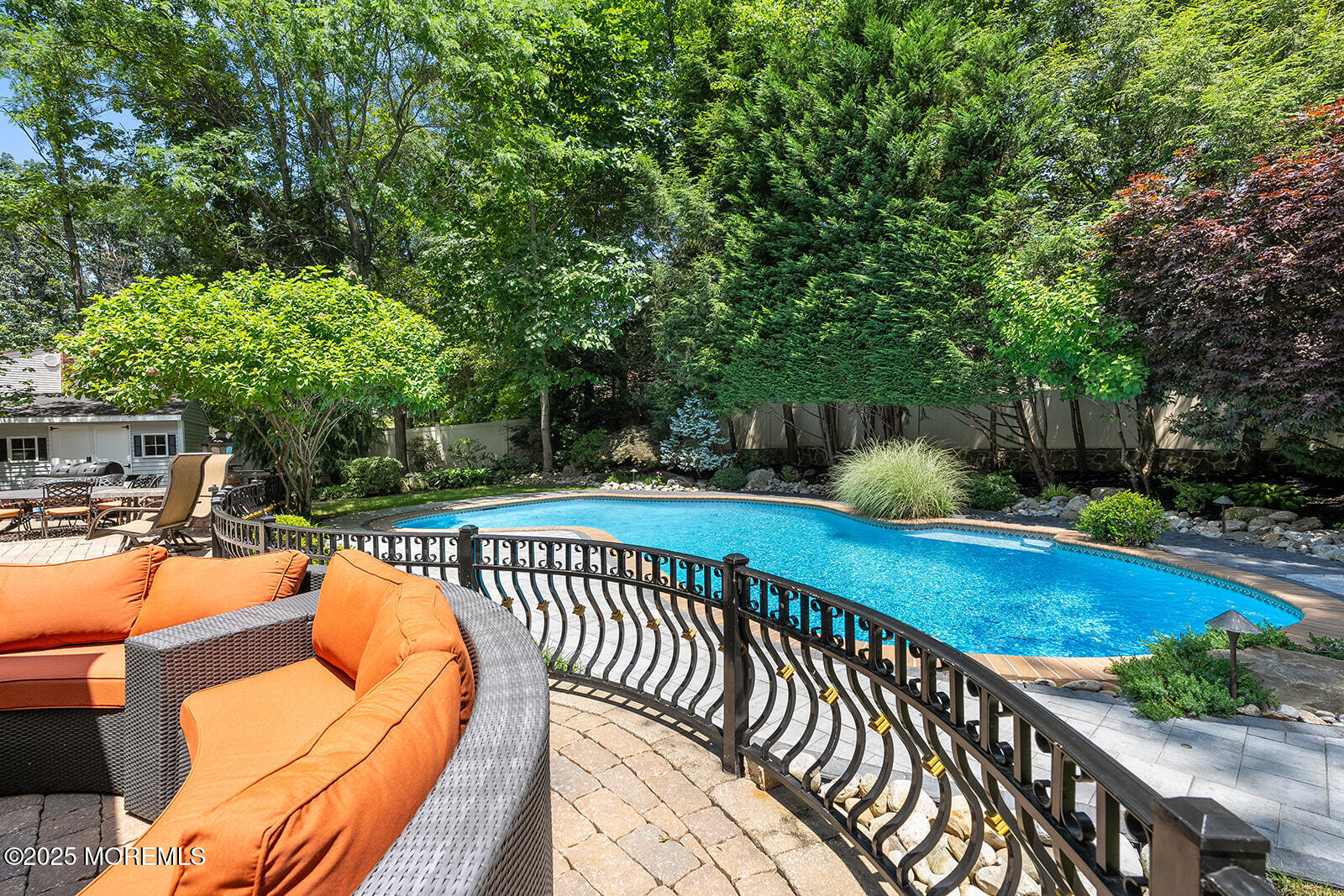 Property Photo: 7 Lorraine Court NJ 08816
