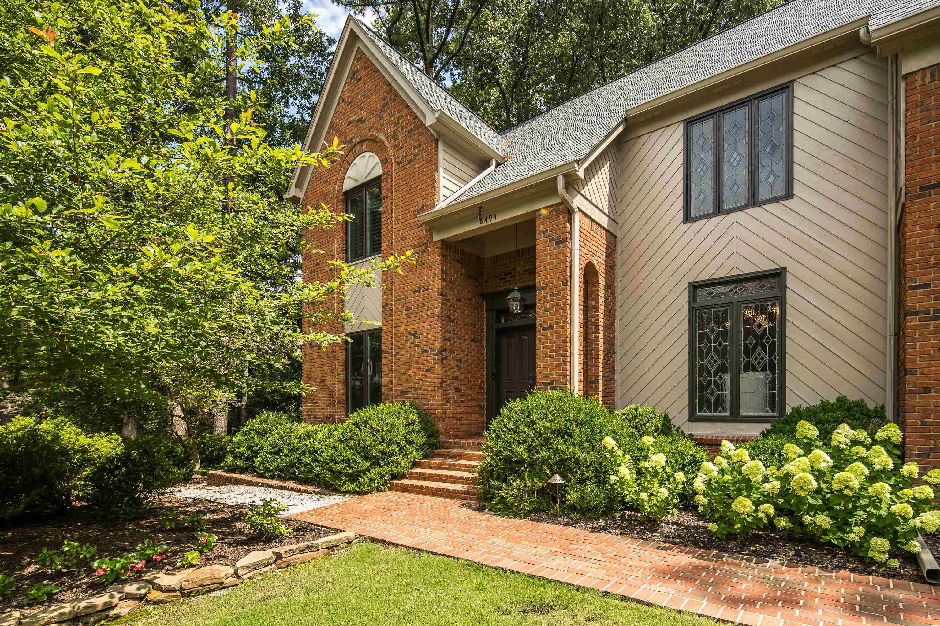 Property Photo: 8494 Woodlane Dr TN 38138