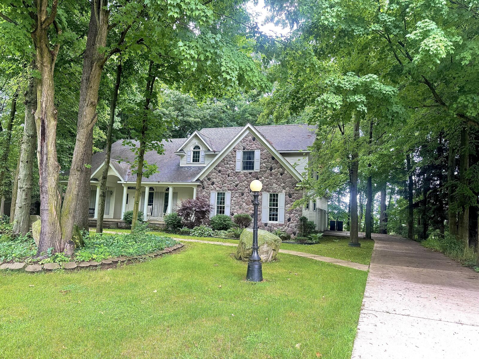 Property Photo: 310 Sycamore Street MI 49252