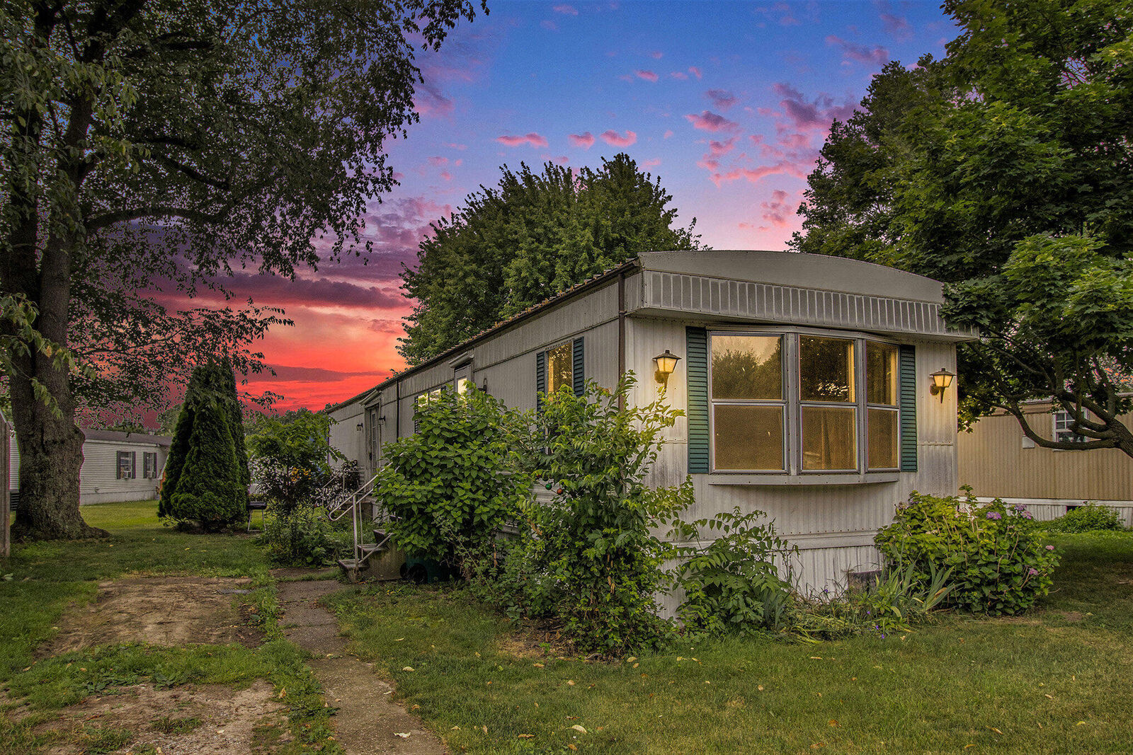 Property Photo:  1200 S Washington Street  MI 49042 