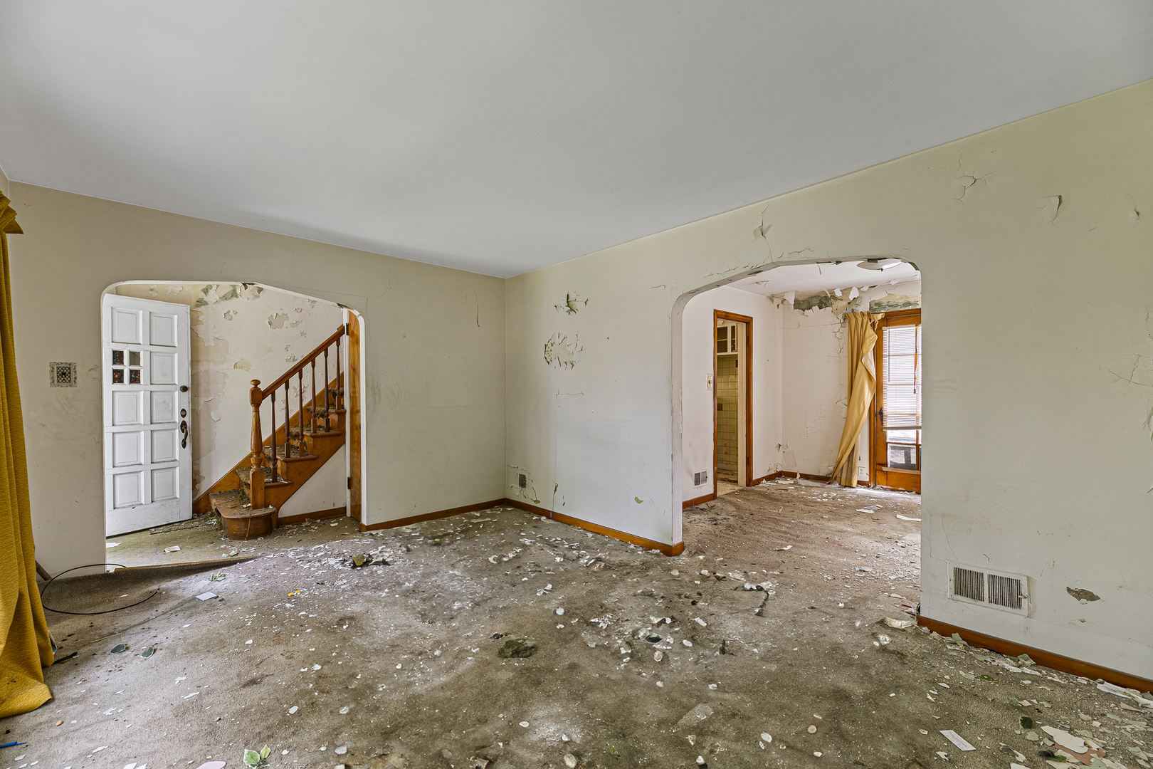 Property Photo: 3713 S 57th Court IL 60804