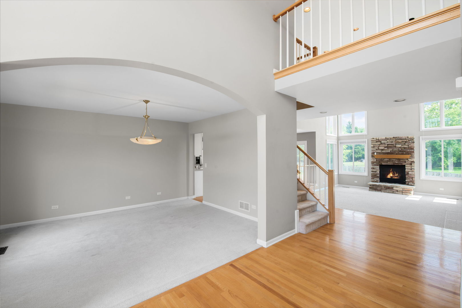 Property Photo: 401 Kerry Court IL 60070