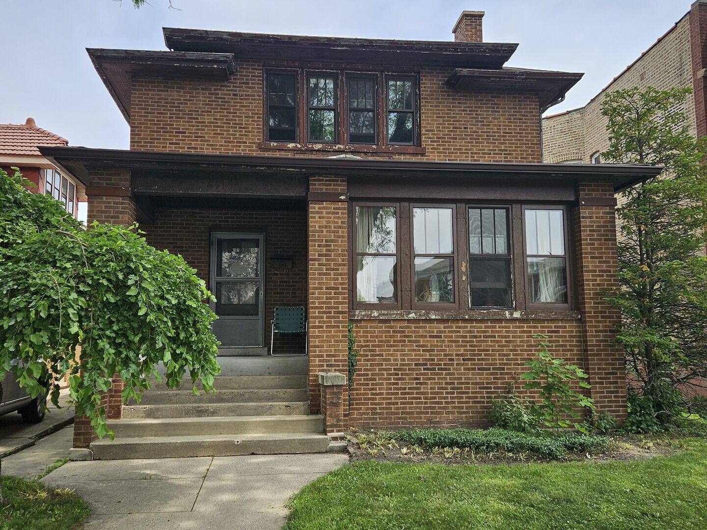 Property Photo:  6515 N Maplewood Avenue  IL 60645 