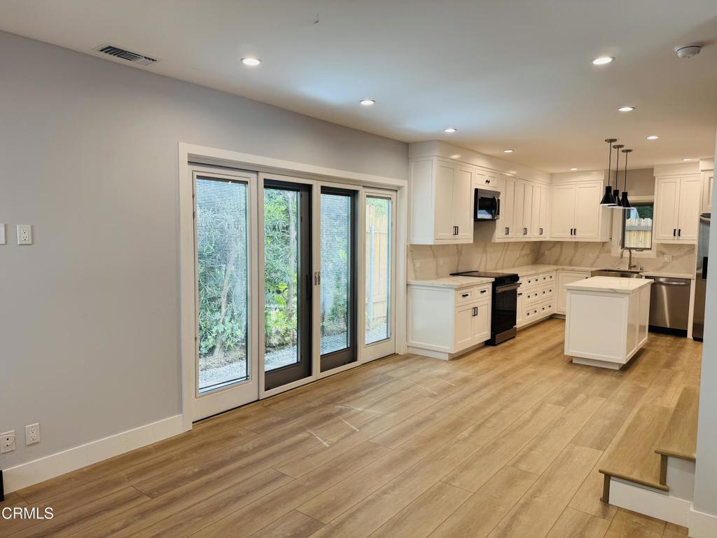 Property Photo:  188 Cedar Crest Avenue 6  CA 91030 