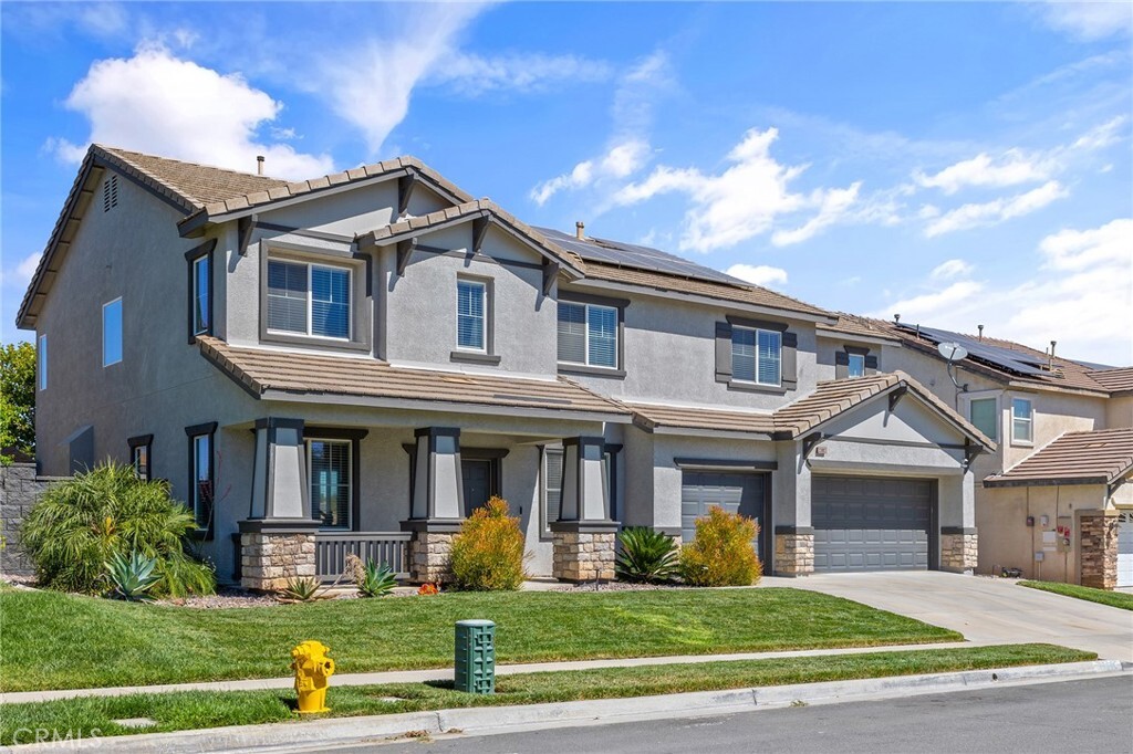 Property Photo: 33883 Vinca Lane CA 92563