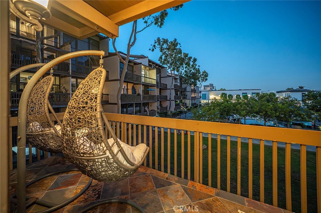 7339 Marina Pacifica Drive N  Long Beach CA 90803 photo