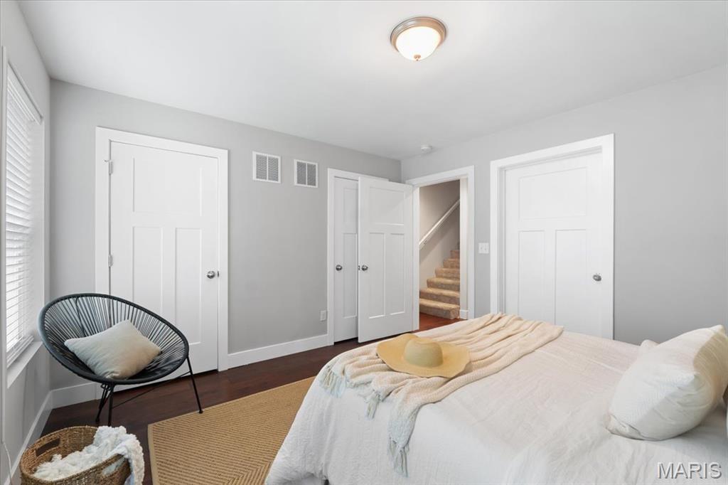 Property Photo:  3158 Nebraska Avenue  MO 63118 