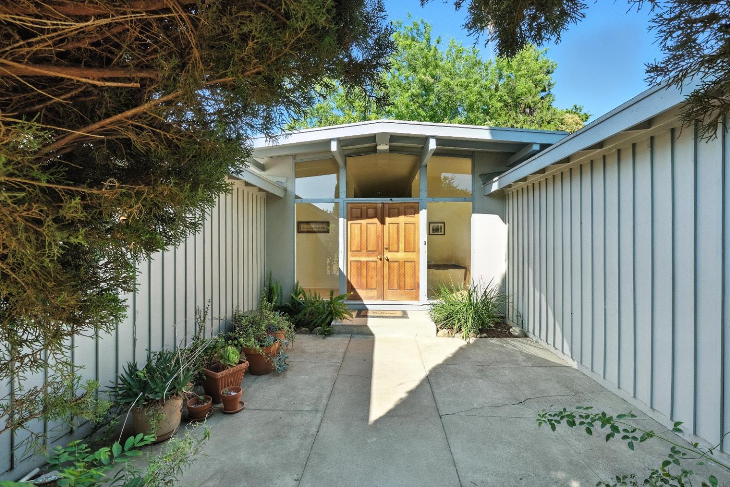 Property Photo:  3896 Arrowhead Drive  CA 95762 