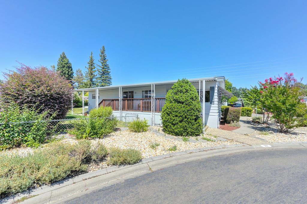 Property Photo: 33 Allan Court CA 95630