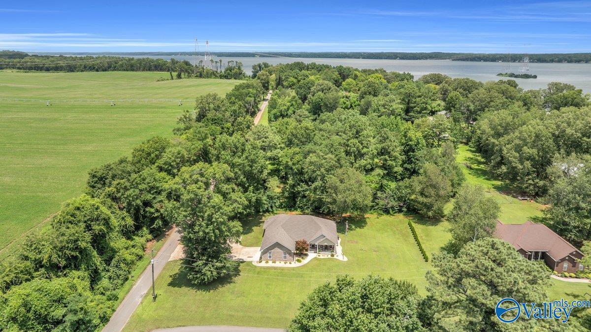 Property Photo: 440 County Road 443 AL 35643