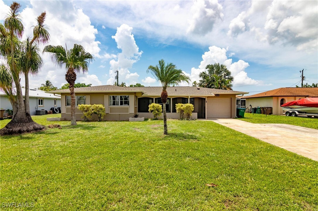 Property Photo: 256 SE 46th Terrace FL 33904