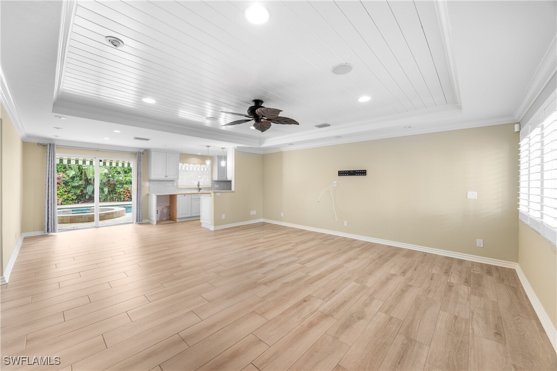Property Photo: 1135 7th Street S FL 34102