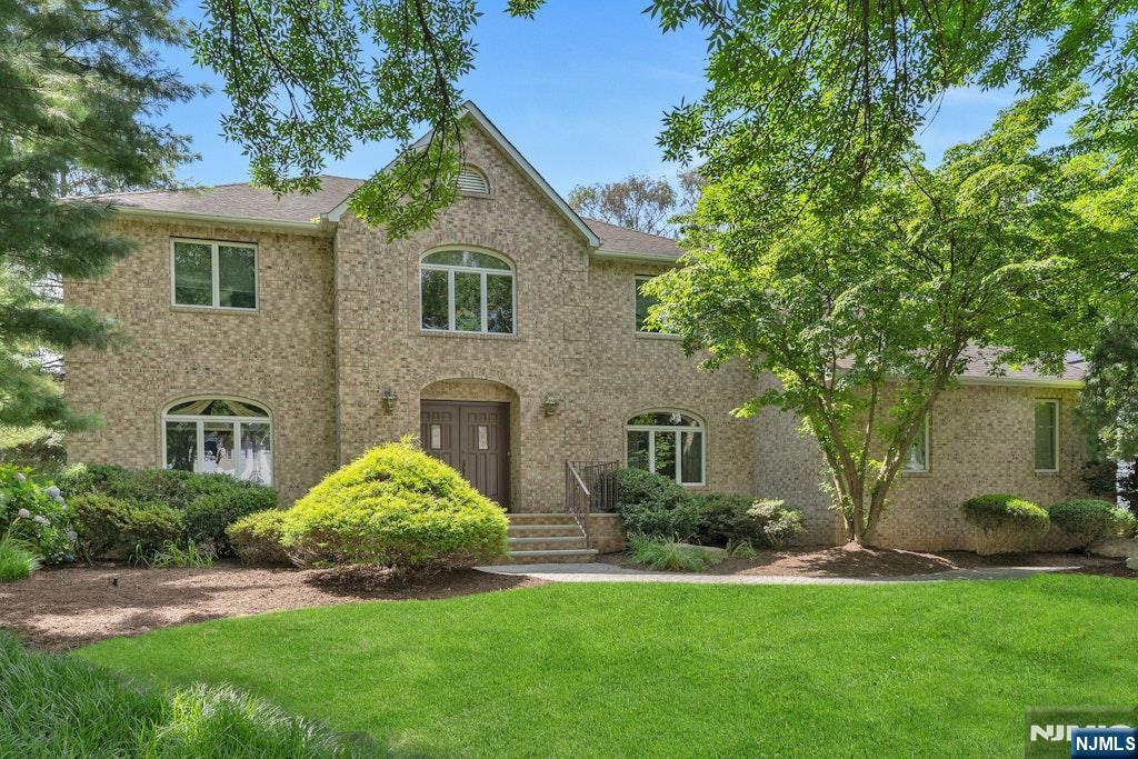 206 Paul Court  Paramus NJ 07652 photo