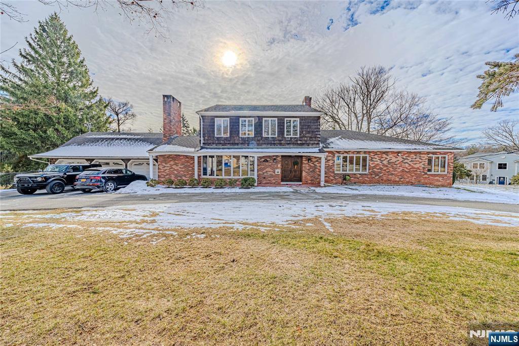 63 Colony Avenue  Park Ridge NJ 07656 photo