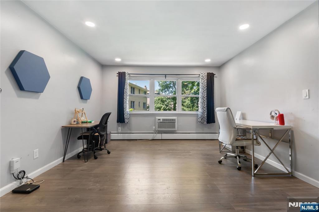 229 Washington Avenue 10  Fort Lee NJ 07024 photo