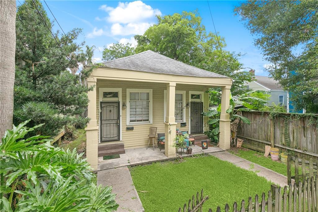 Property Photo: 1138 Cherokee Street LA 70118
