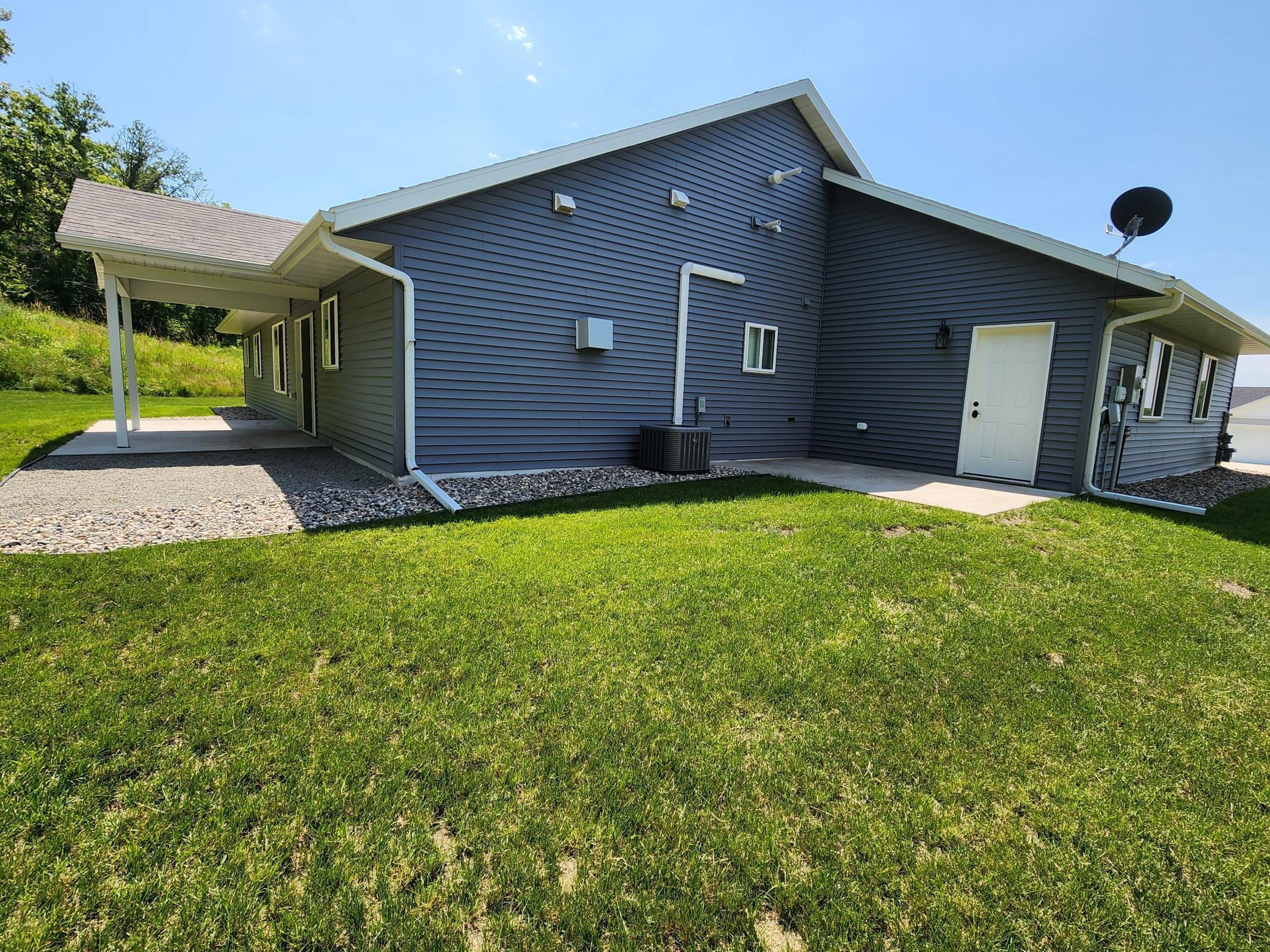 Property Photo: 1469 Michigan Avenue MN 56501