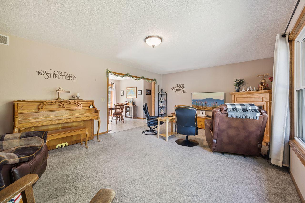 Property Photo: 2466 Imperial Drive MN 56301