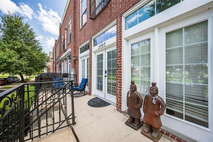 Property Photo:  3707 Patience Boulevard E  TX 75236 