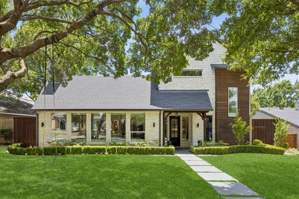 Property Photo: 6506 Barnsbury Court TX 75248