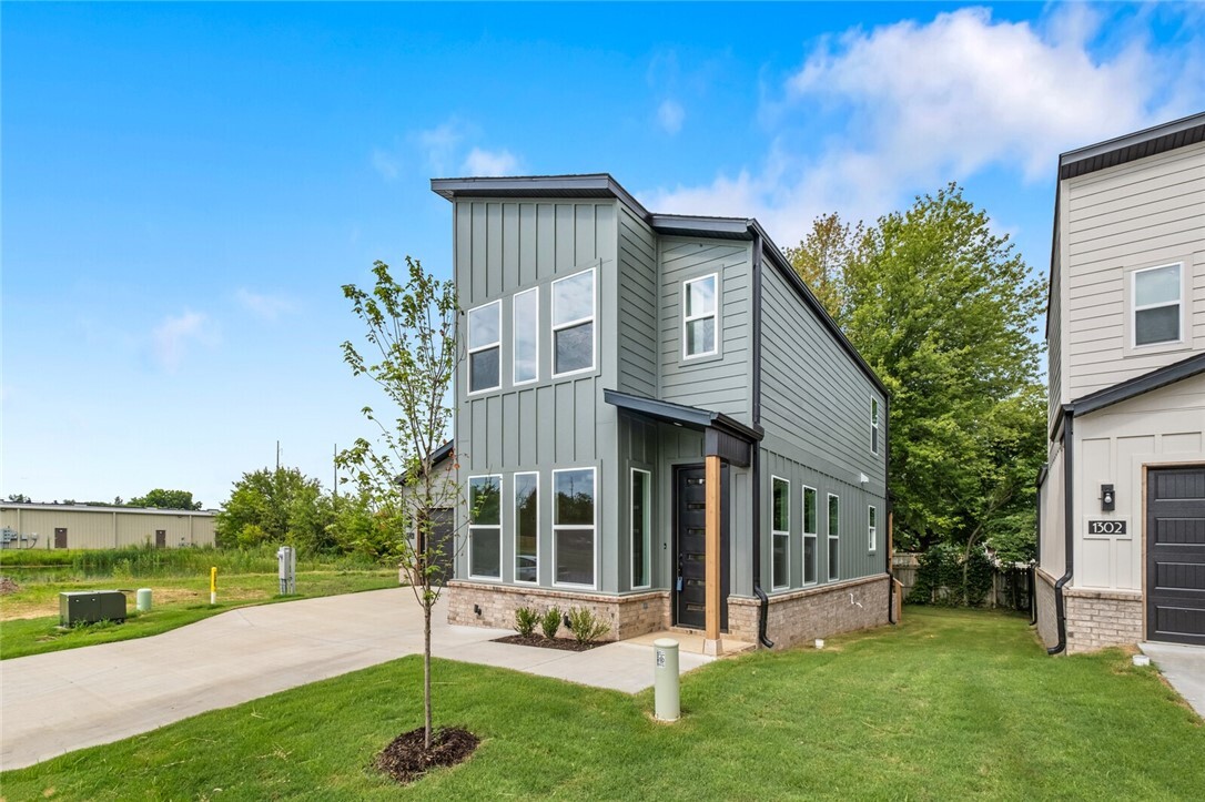 Property Photo: 1304 SW Journey Lane AR 72713
