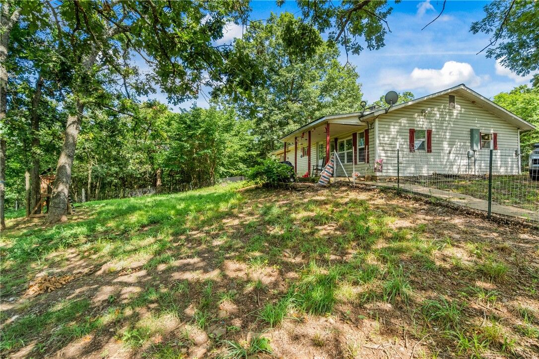 Property Photo:  16655 W Highway 62  AR 72753 