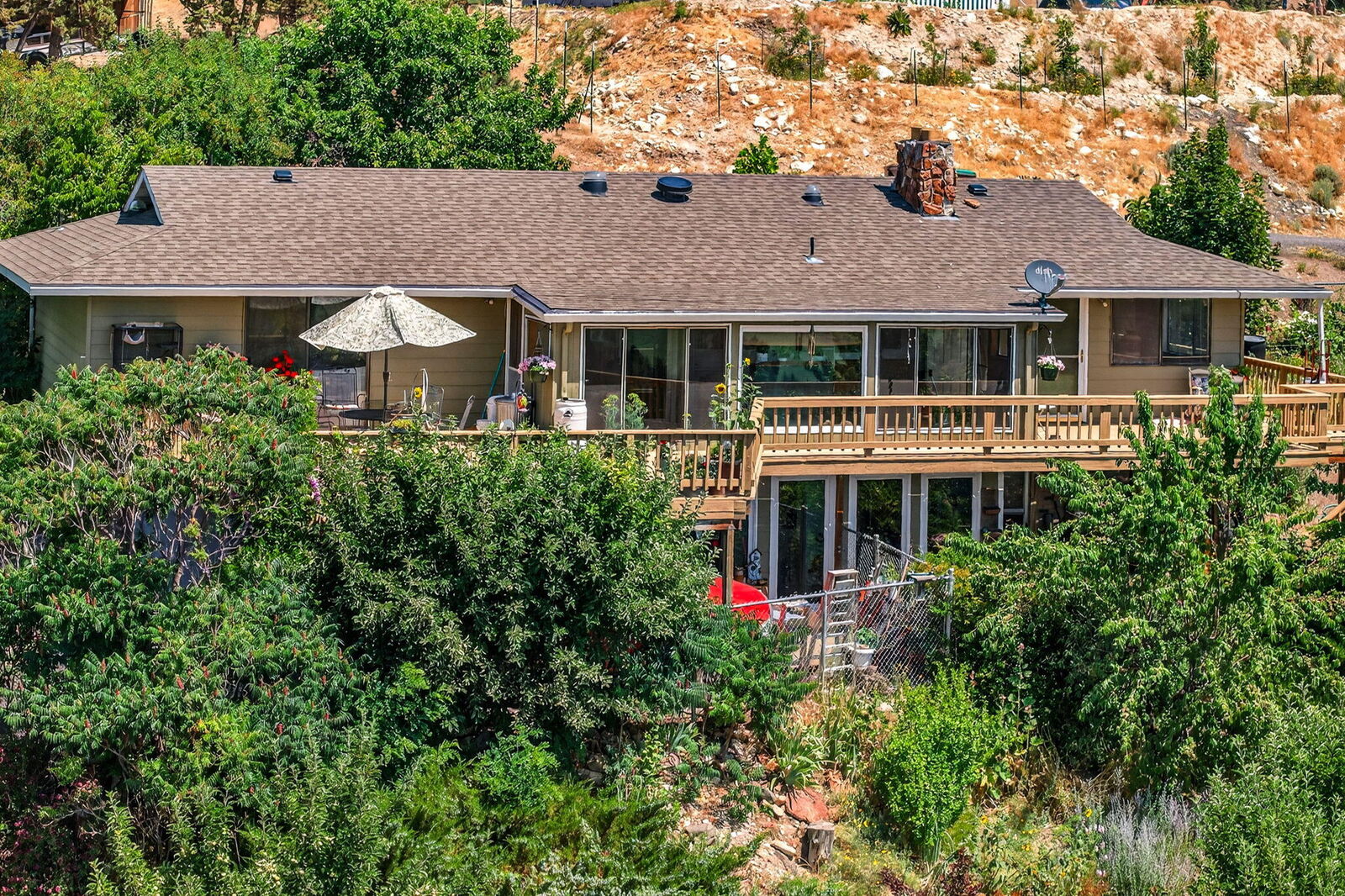 Property Photo:  11666 NW Lister Avenue  OR 97754 