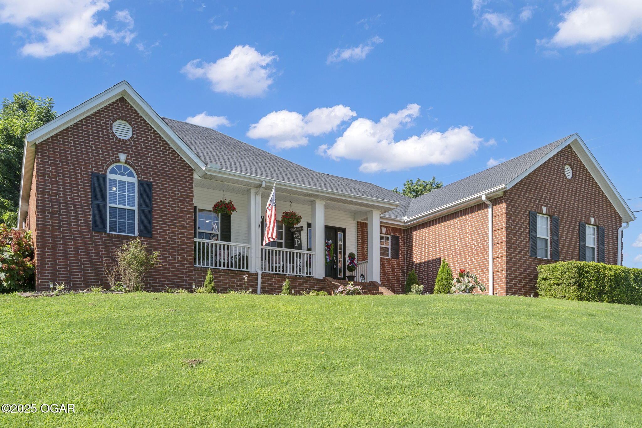 Property Photo: 714 Clayton Road AR 72718