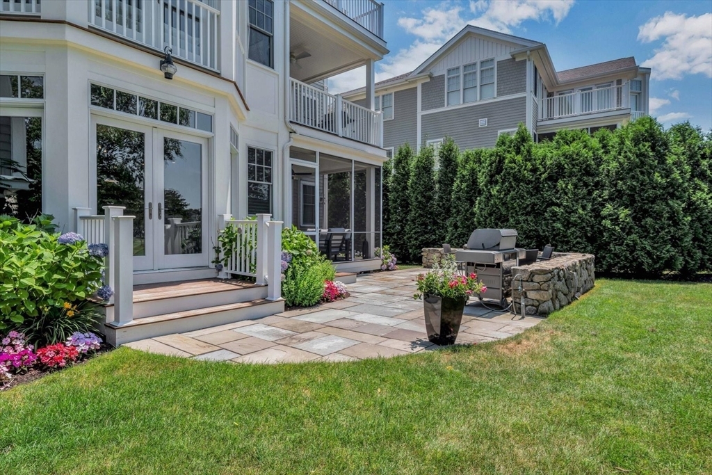66A Simons Rd A  Mashpee MA 02649 photo