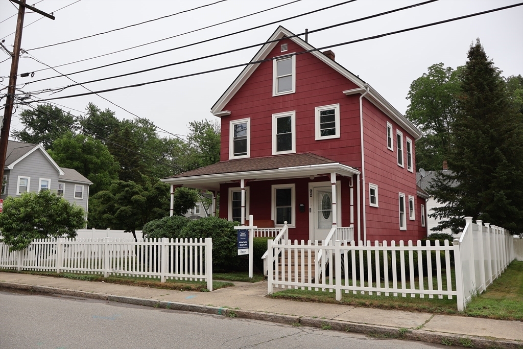92 Alexander St  Framingham MA 01702 photo