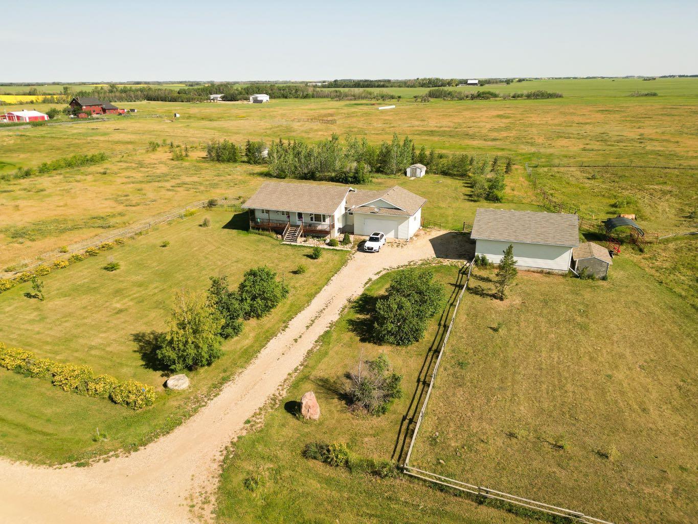 Property Photo: #4 Jewel Road AB T0C 2L0