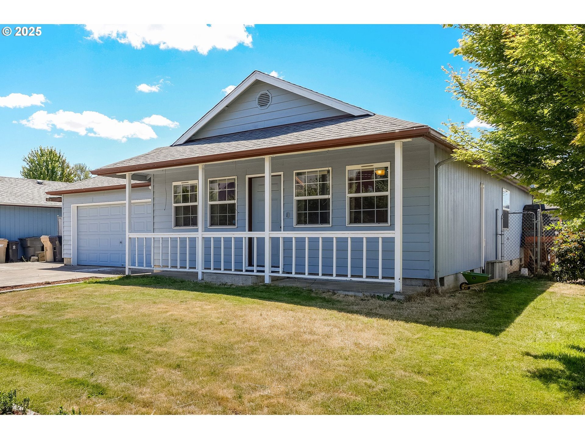 Property Photo:  122 Goldfish Farm Rd SE  OR 97322 