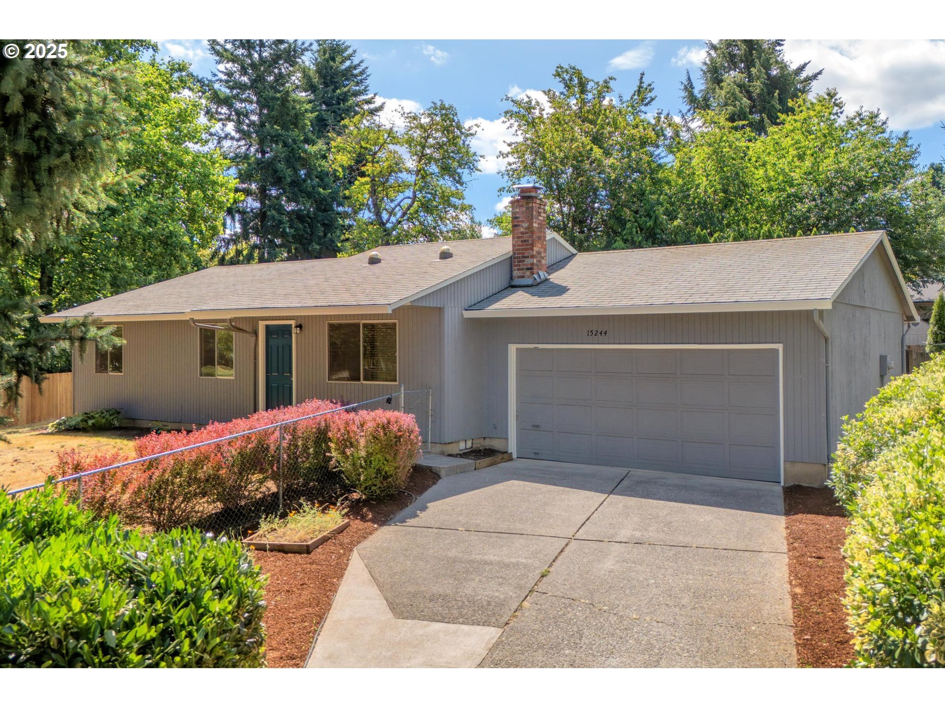 15244 NE Beech Ct  Portland OR 97230 photo