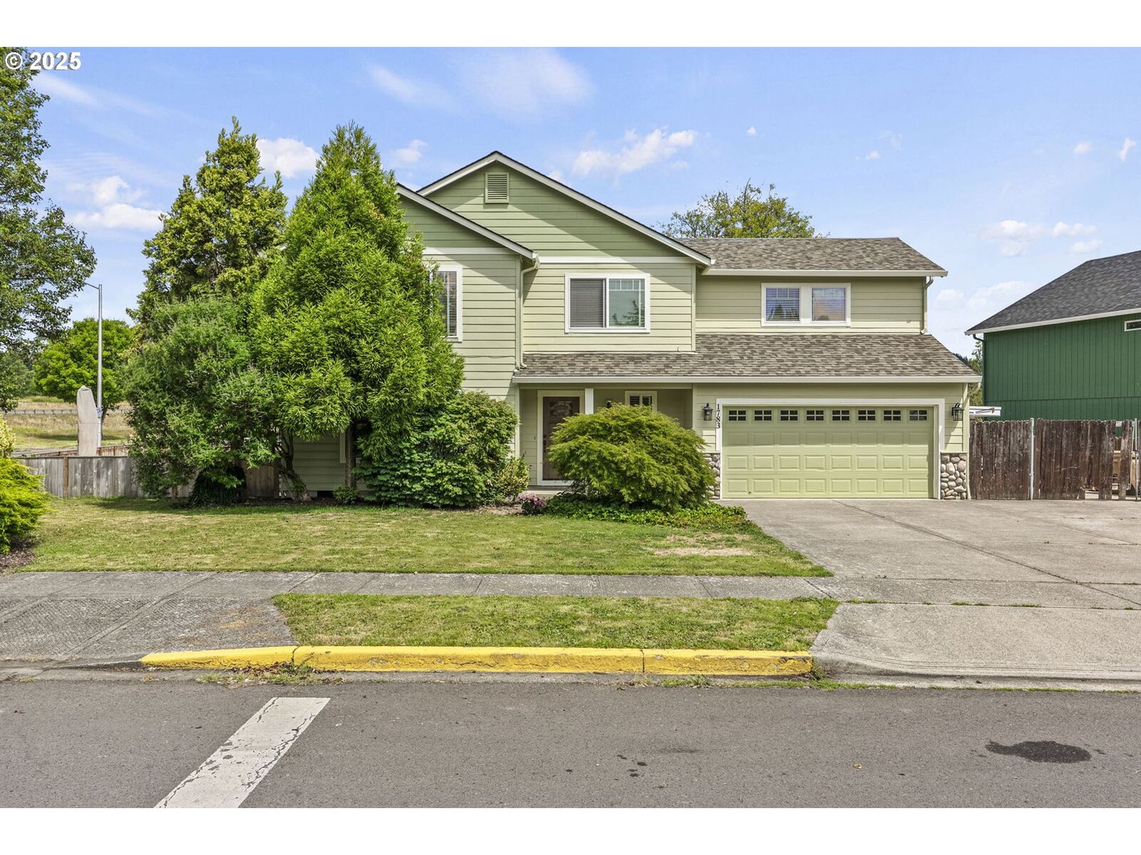 Property Photo:  1783 Island Dr  WA 98632 