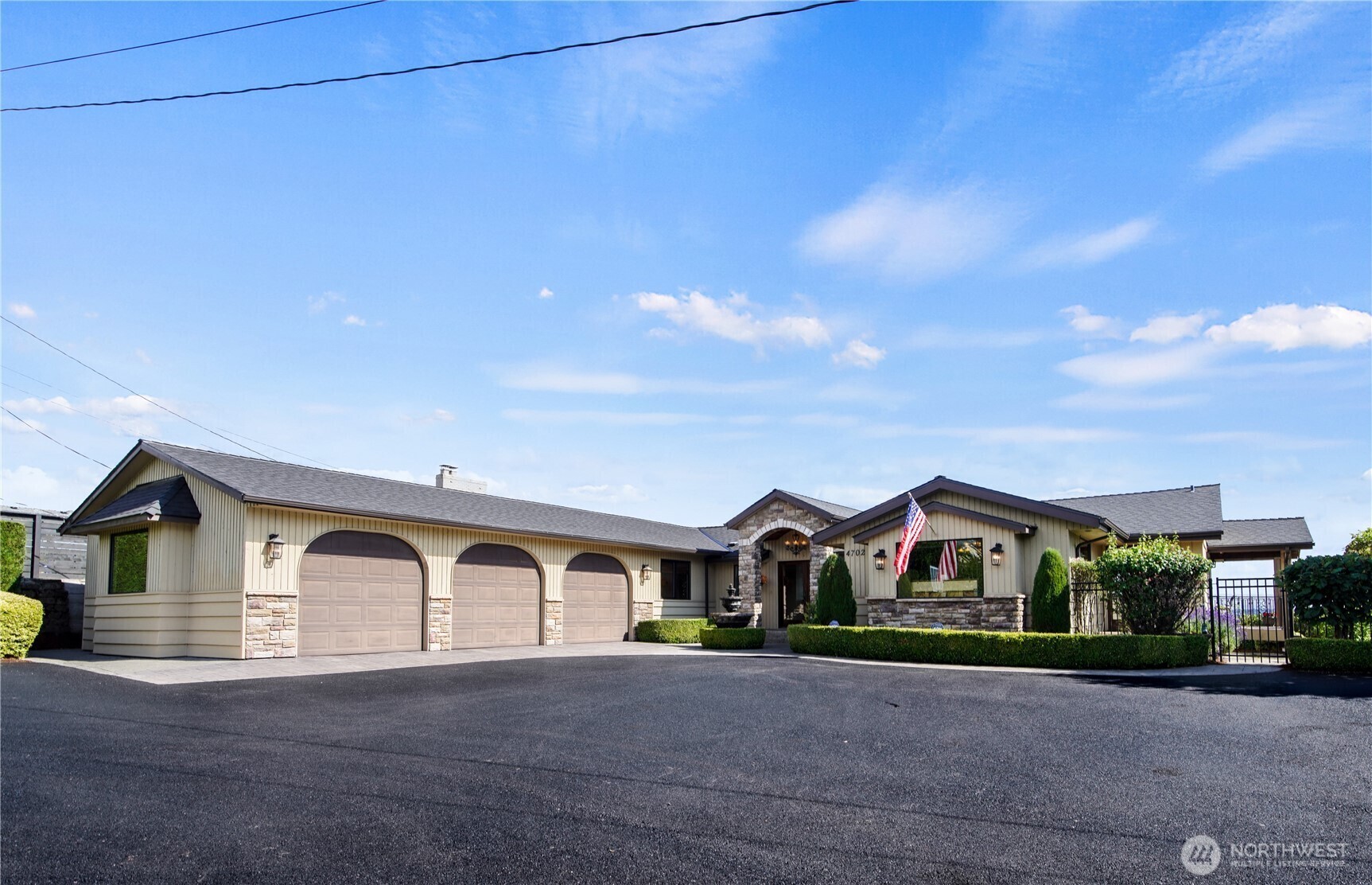 Property Photo: 4702 Browns Point Boulevard NE WA 98422
