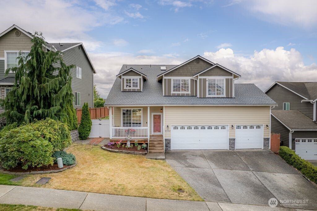 6924  38th Place NE  Marysville WA 98270 photo