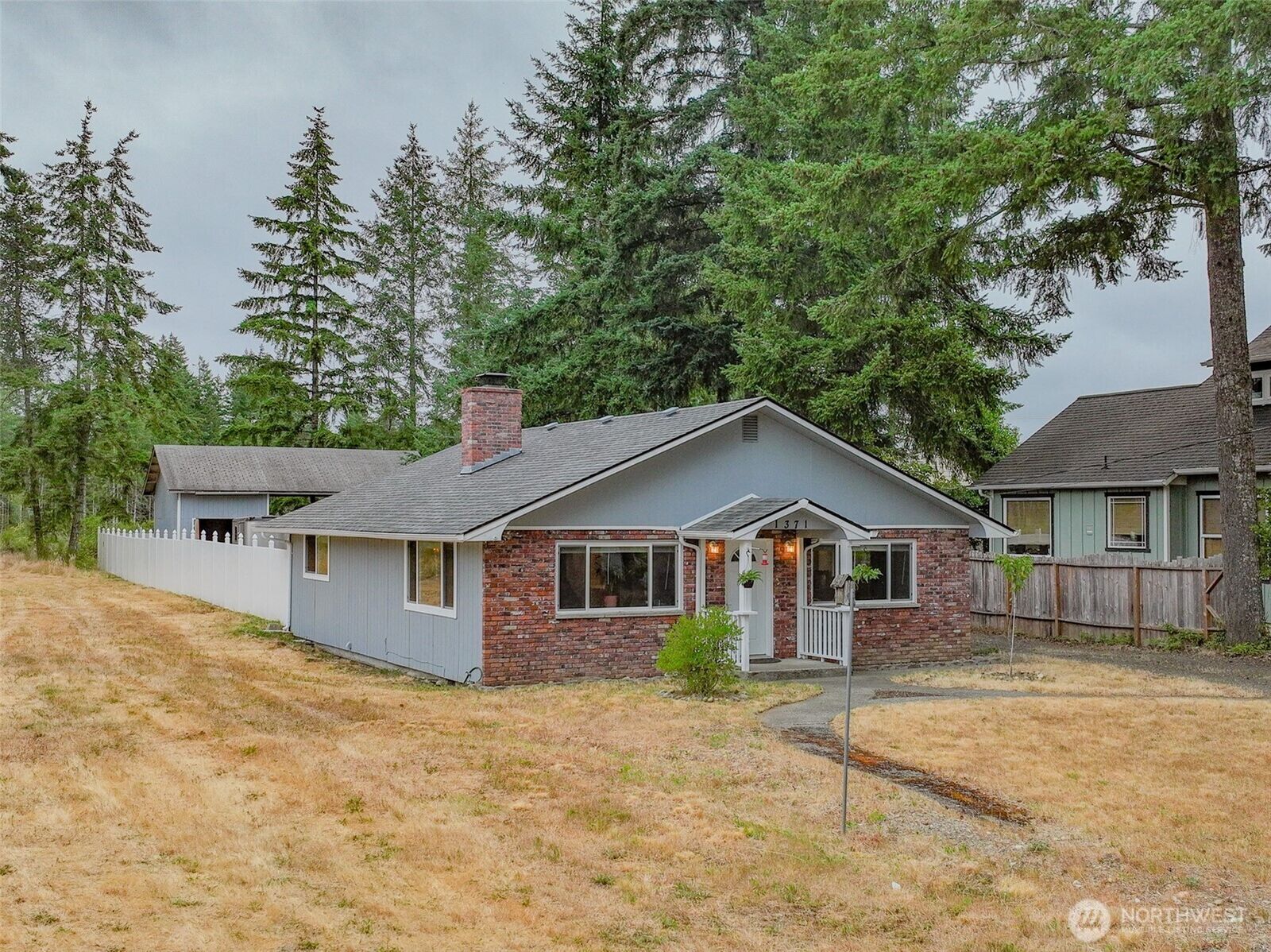 Property Photo:  1371 E Island Lake Drive  WA 98584 
