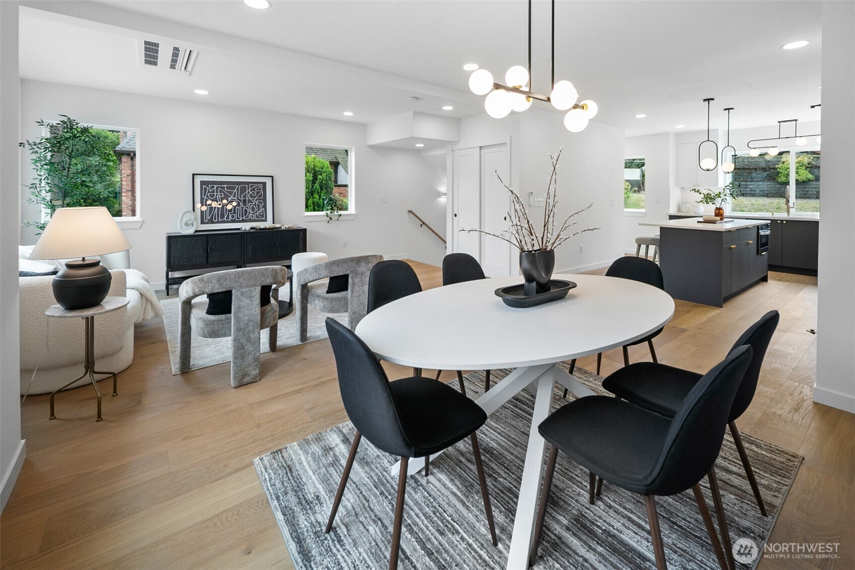 Property Photo:  3424  20th Avenue S  WA 98144 