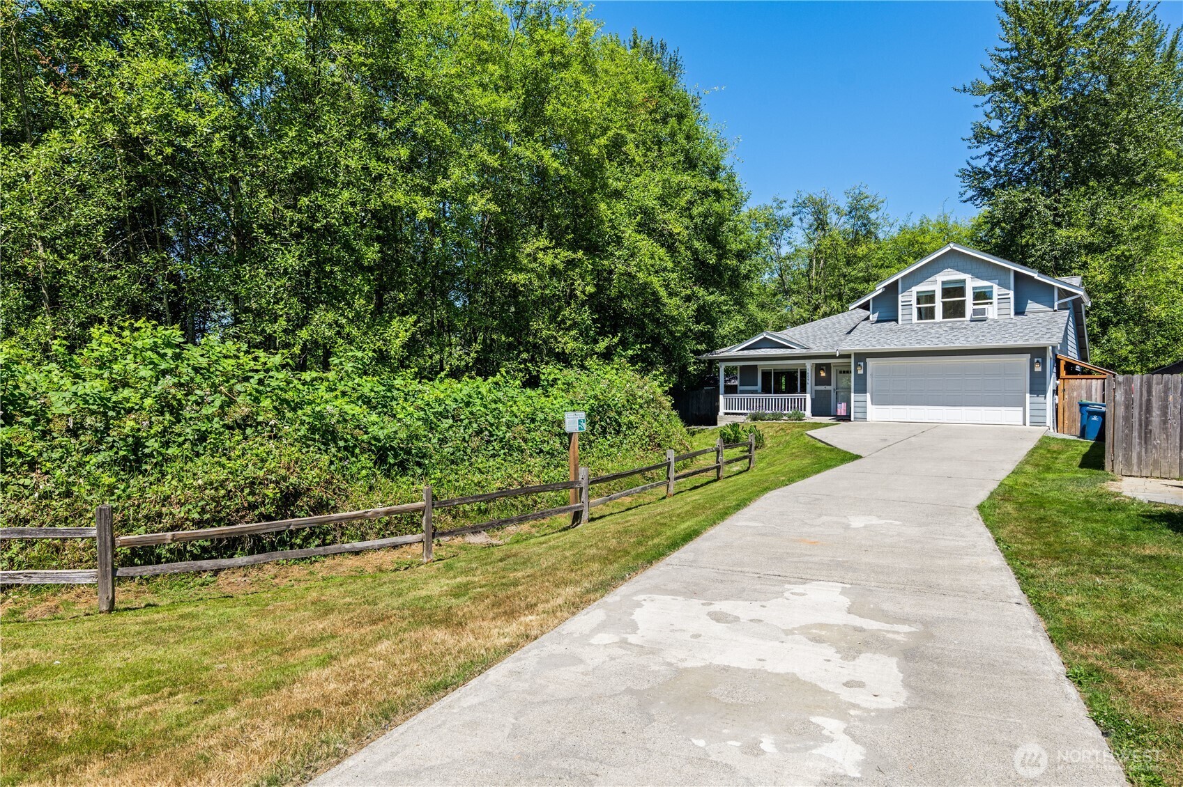 Property Photo: 16096 Roma Drive SE WA 98272