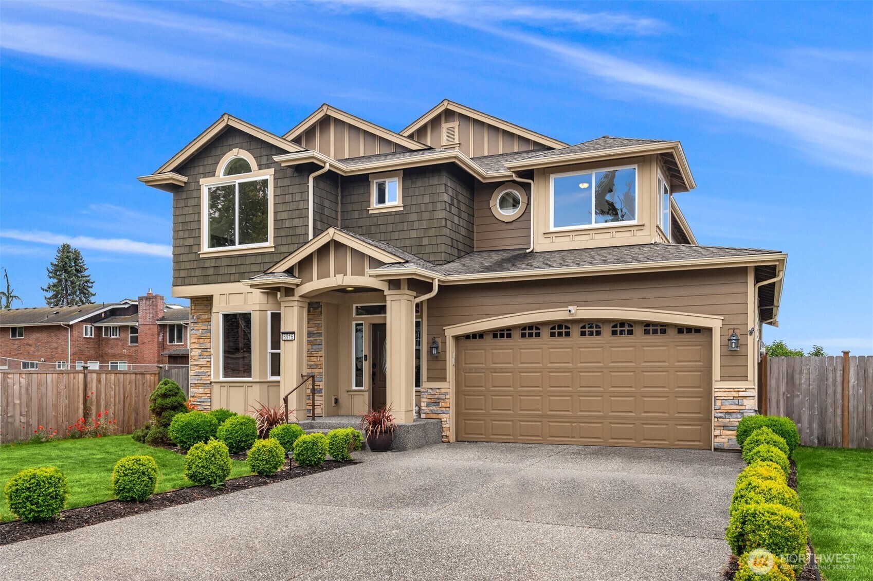Property Photo: 6916 37th Place NE WA 98270